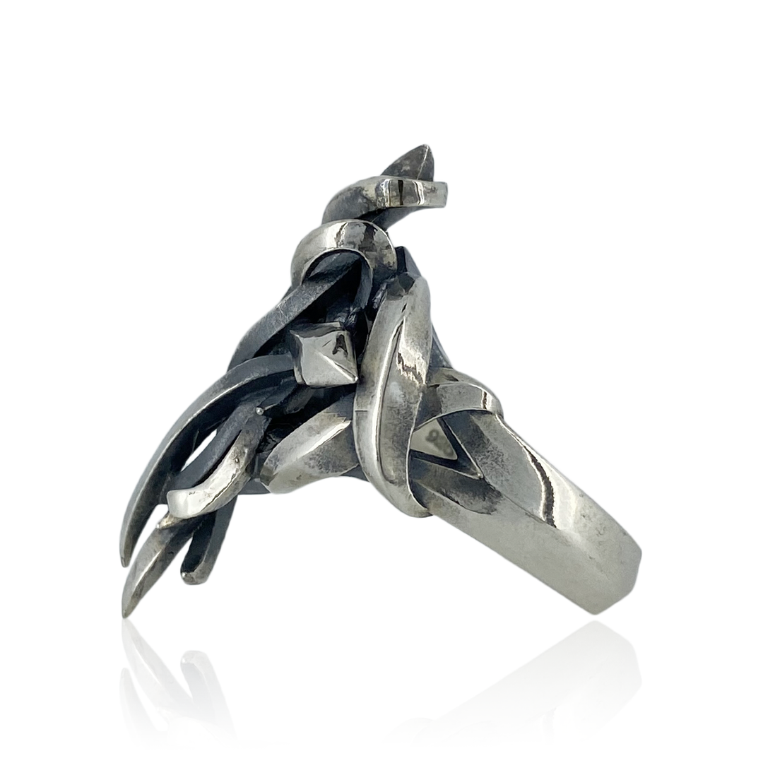 TENTACLES CROSS FREE RING M