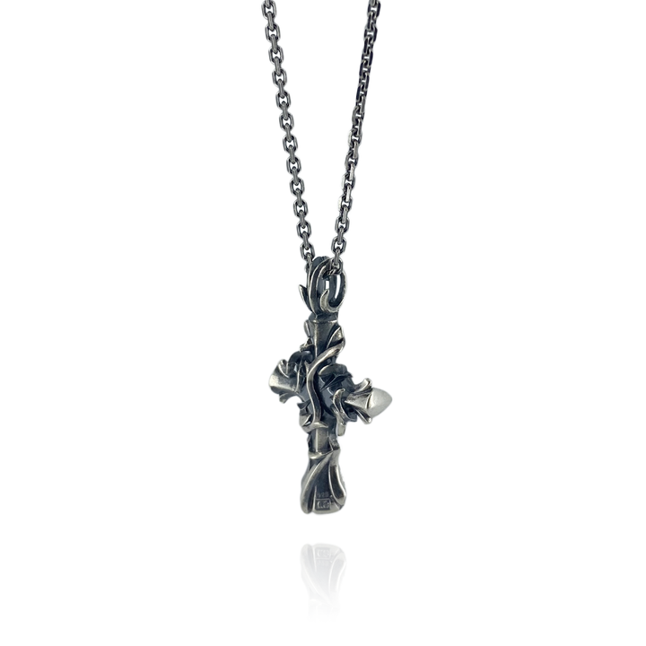 THORN CROSS PENDANT M