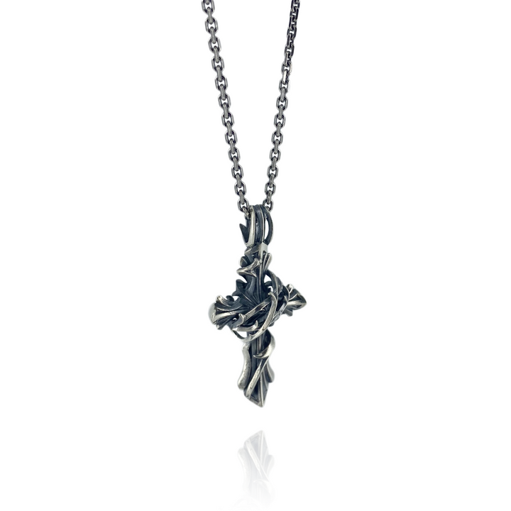 THORN CROSS PENDANT M