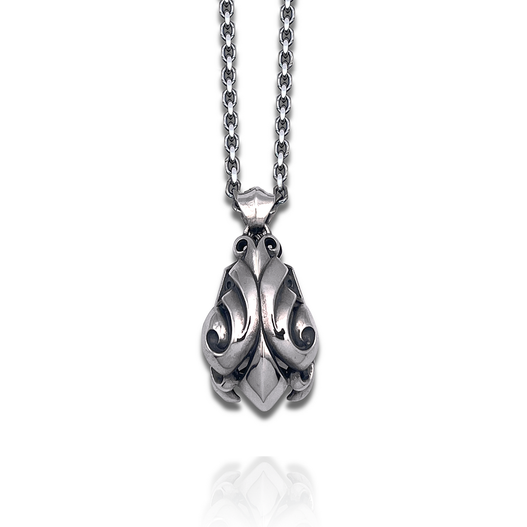 TRIPLE X EDITION BELL PENDANT STONE