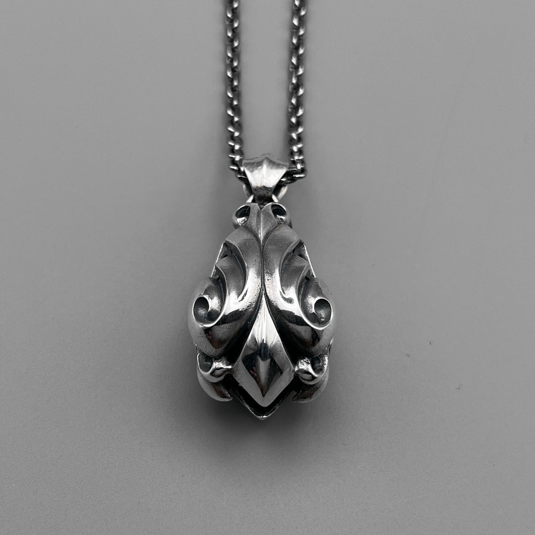 TRIPLE X EDITION BELL PENDANT STONE