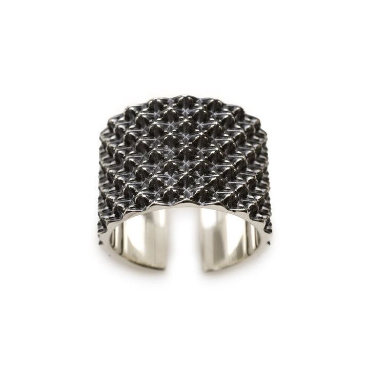 TRIPLE X STUDS WIDE RING