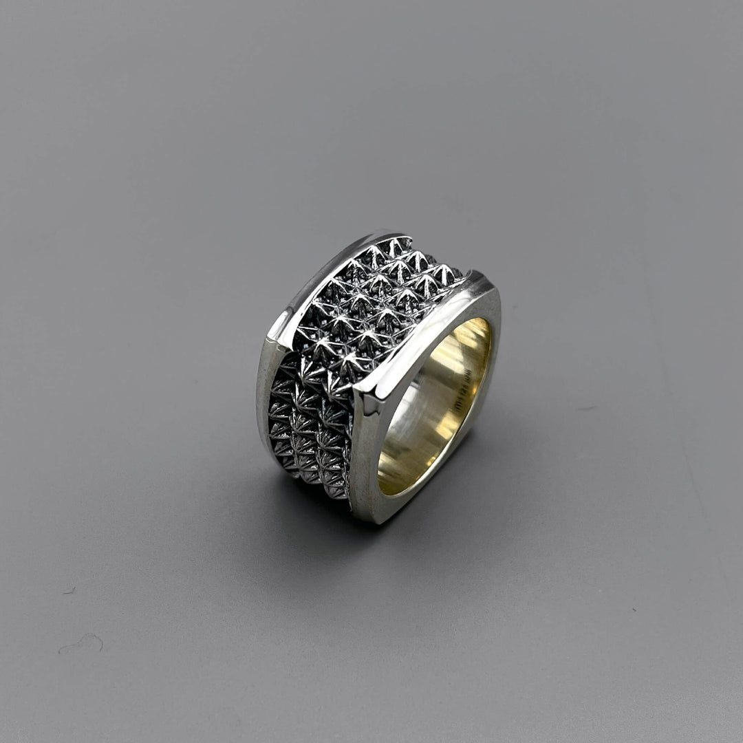 TRIPLE X STUDS SQUARE RING